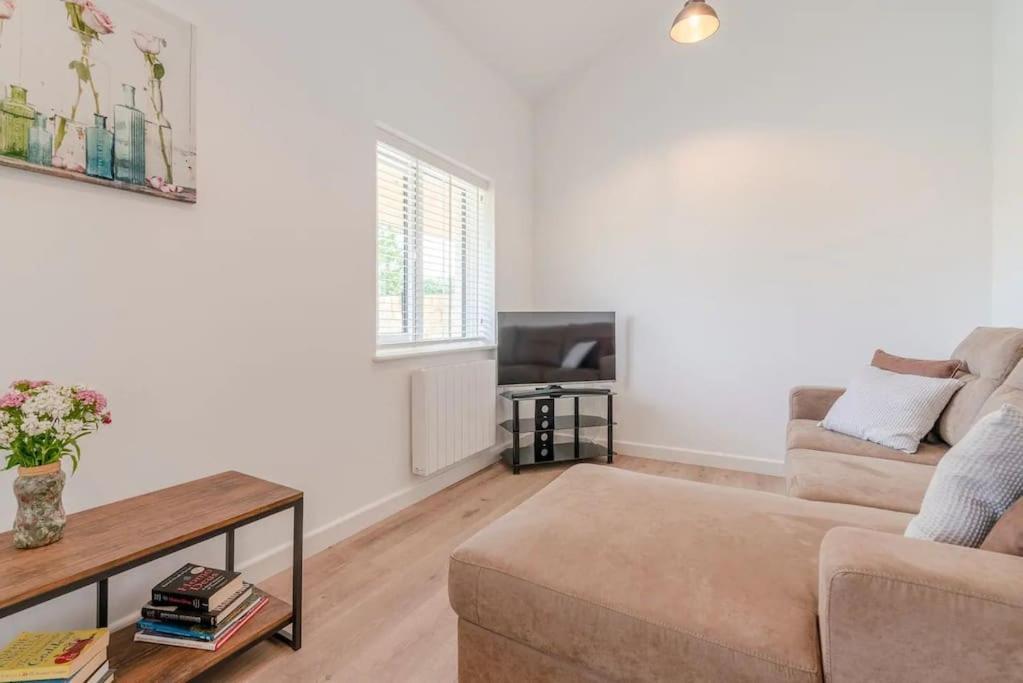 Rose Barn - Luxury Barn Accommodation In The Cotswolds Gretton  Екстериор снимка